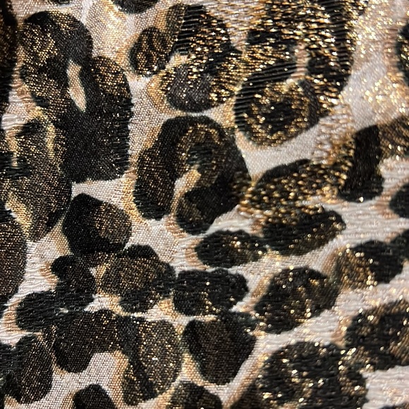 NWOT Tory Burch Black Leopard Metallic Fur Animal Print Jacket Size 2 - Picture 4 of 6